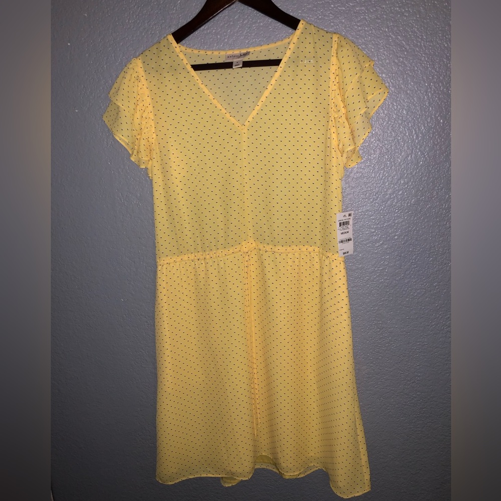 Brand New! Cute Yellow with blue dots Spring/Summer Dress size Medium. Sheer.